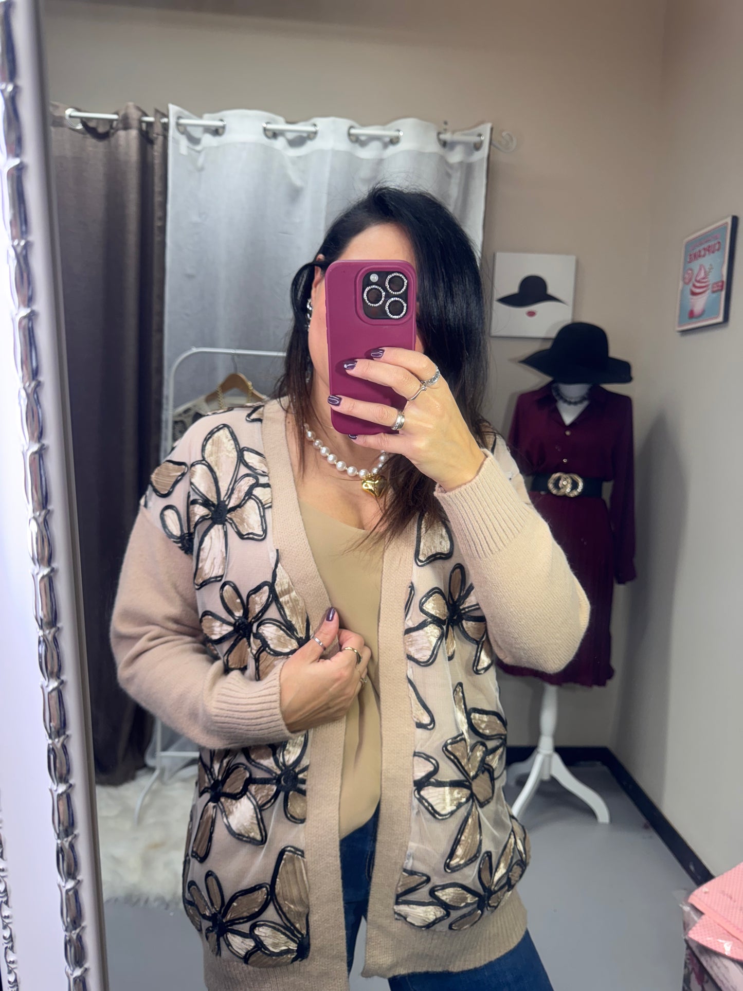 Cardigan Flower