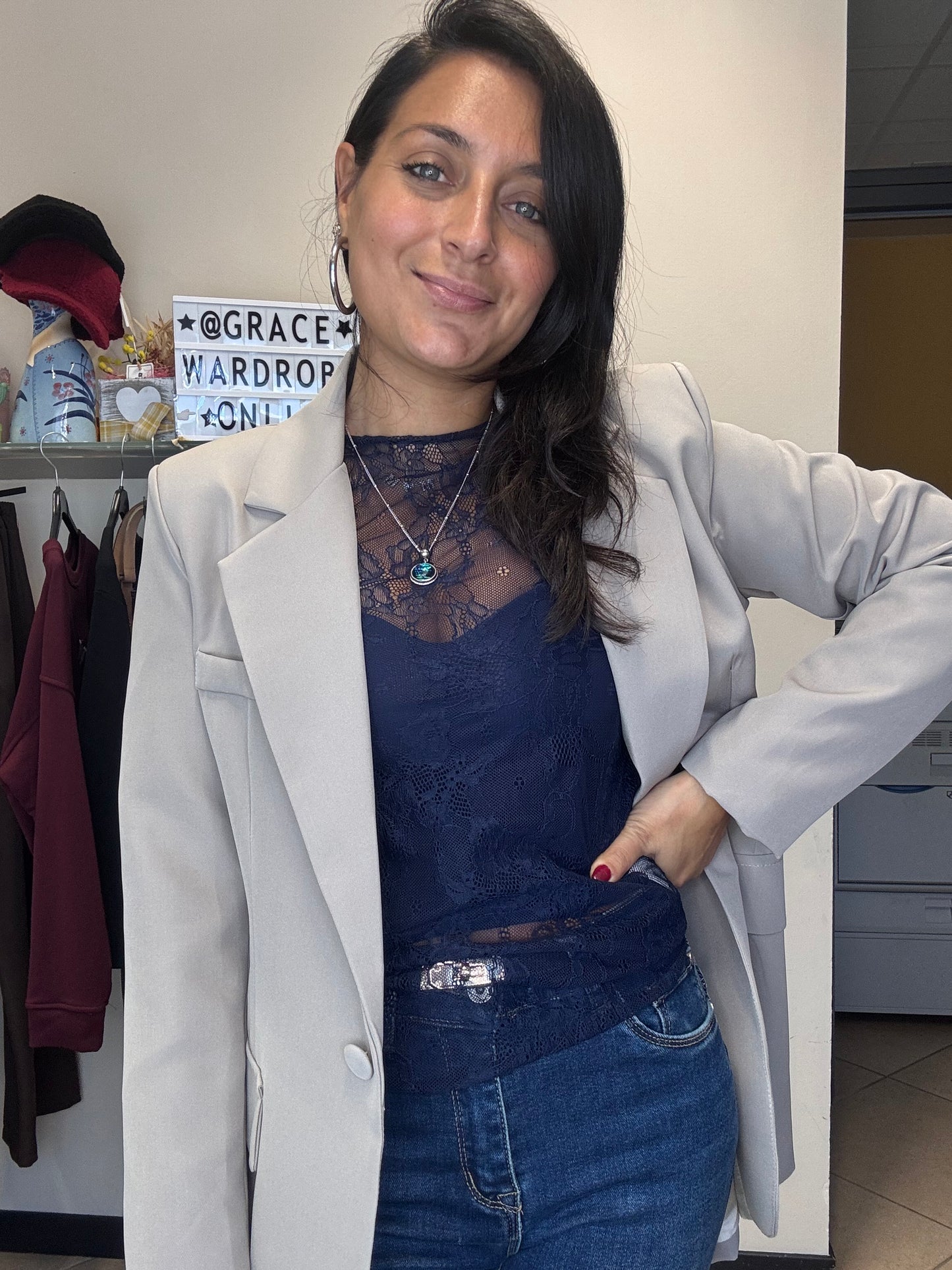 Maglie in pizzo paricollo