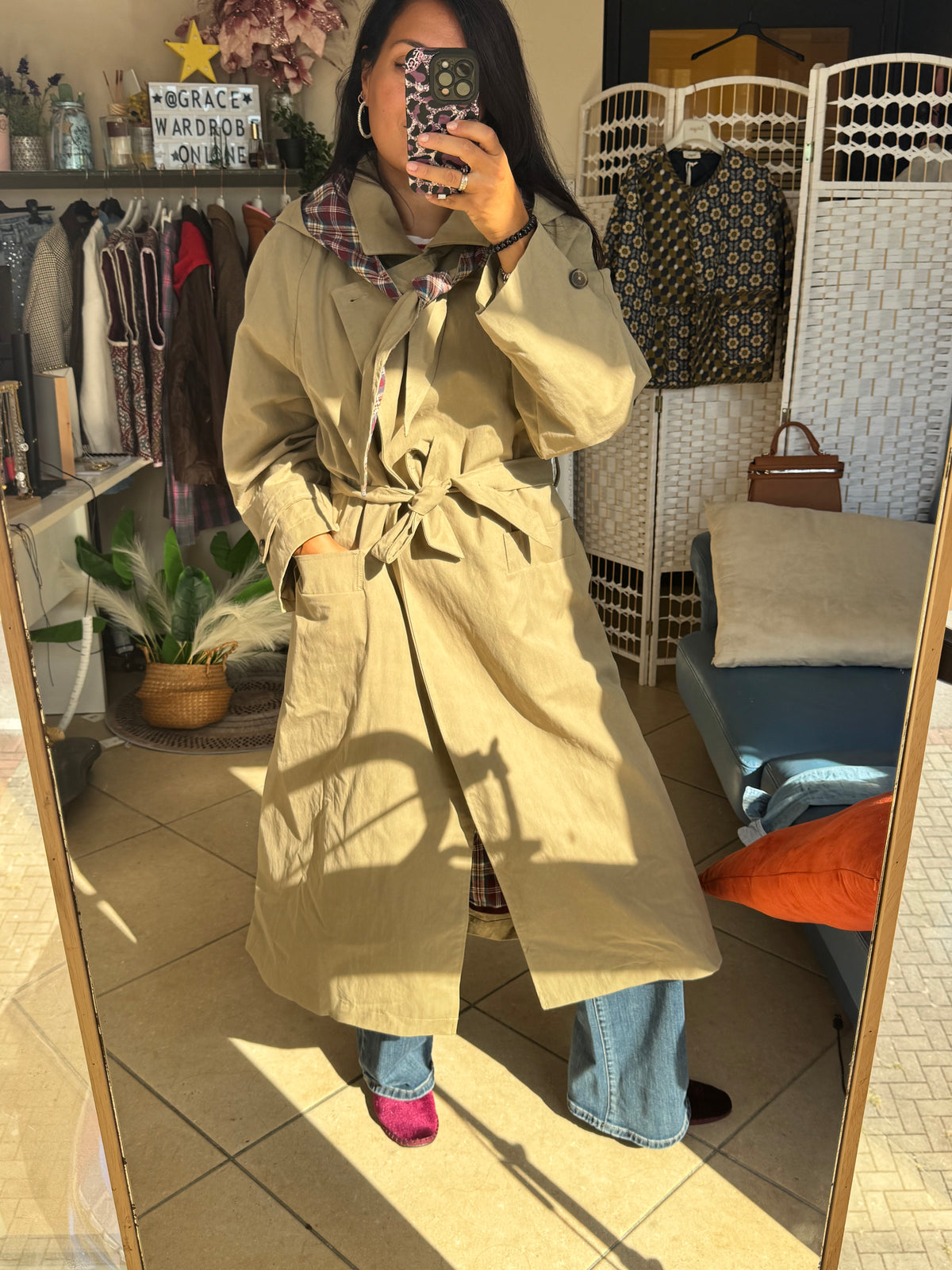 Trench con cappuccio