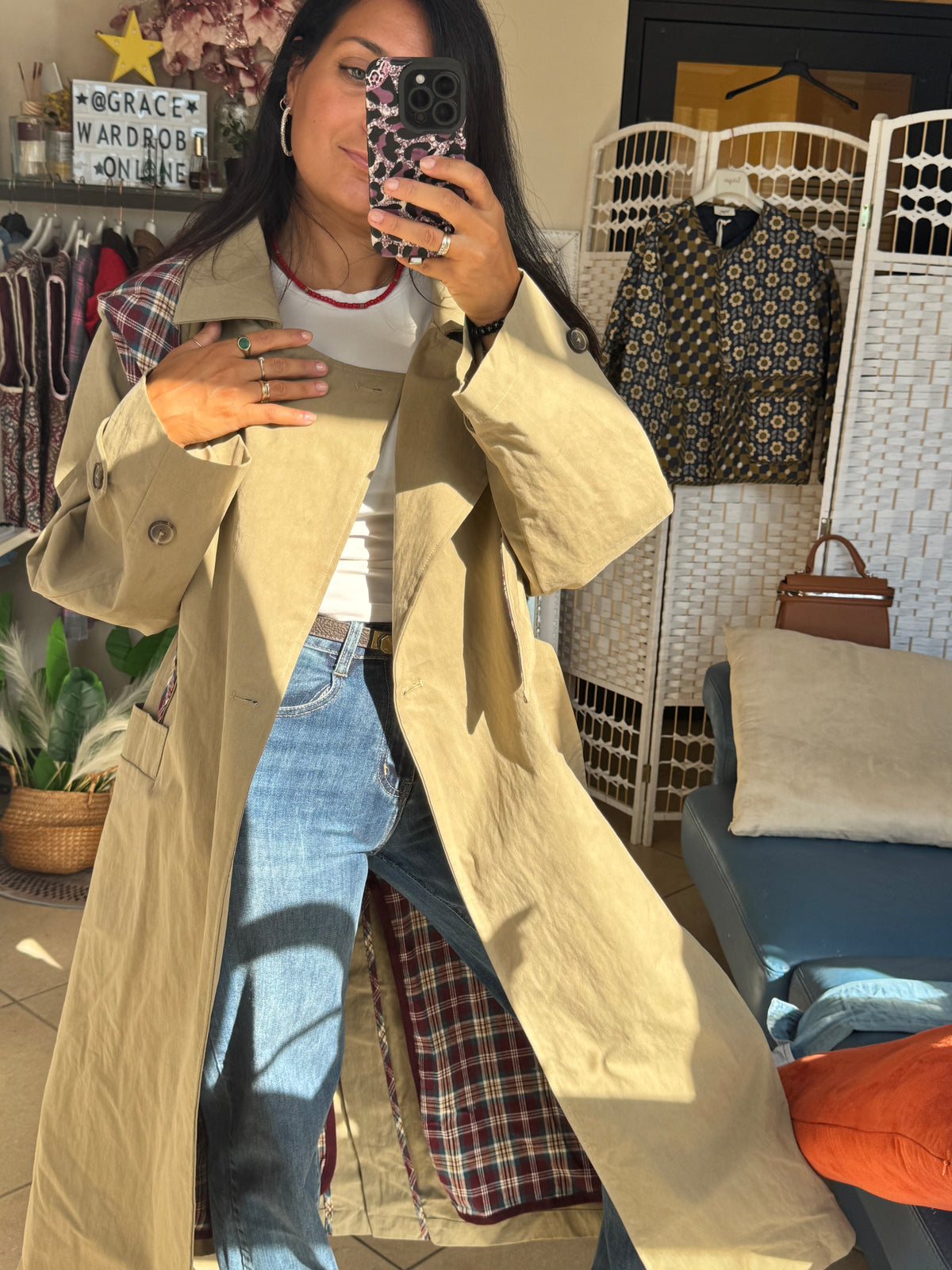 Trench con cappuccio
