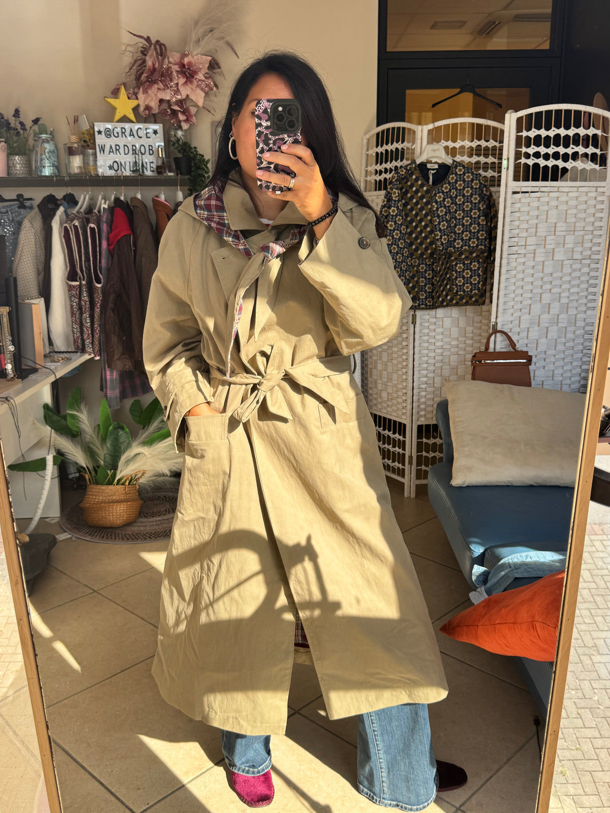 Trench con cappuccio