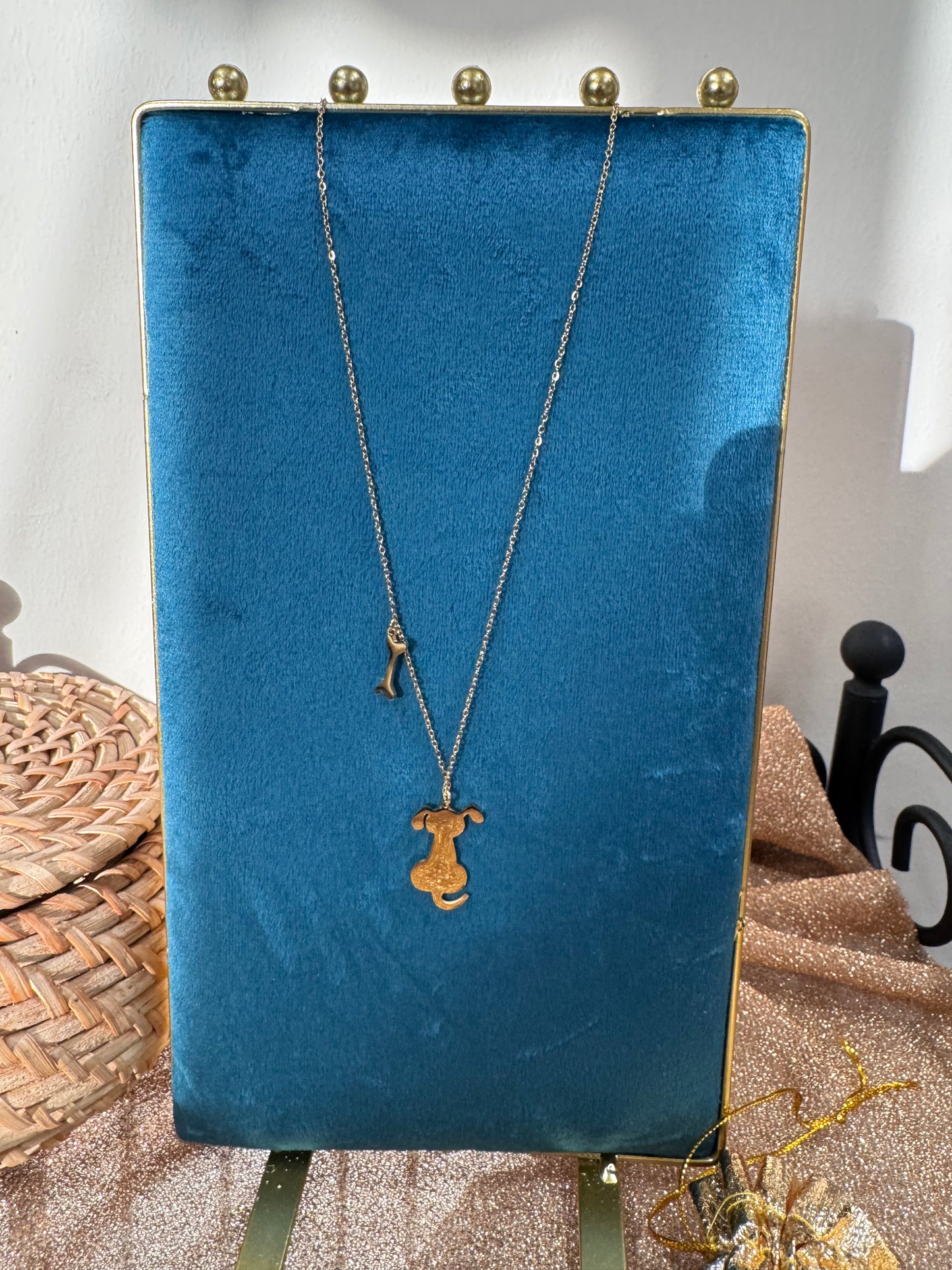 Collana Canino